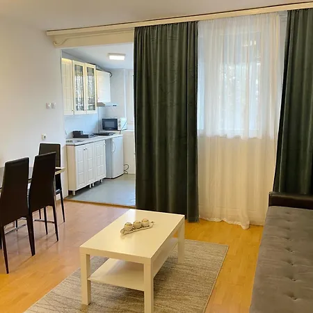 Apartment Cherry Arena *